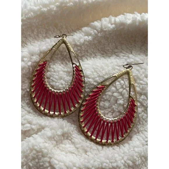 Big Gold Tone Pink Sting Designed Teardrop Statement Earrings - Picture 2 of 11
